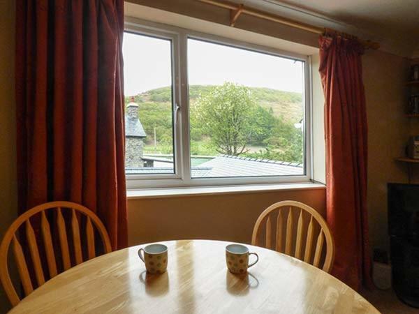 Dolgoch Falls Holiday home *